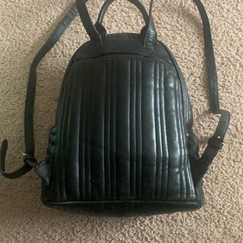 !! SOLD!!Michael Kors Abbey Backpack - Picture 4 of 13
